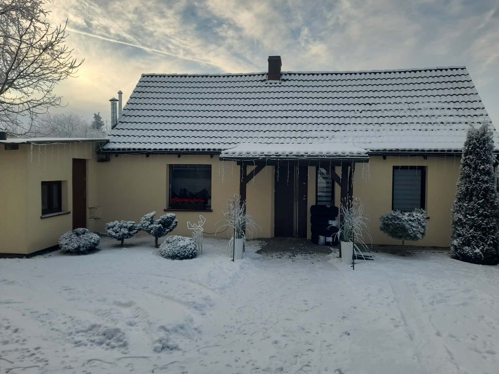 dom wolnostojący Trzemeszno. Zdjęcie 2