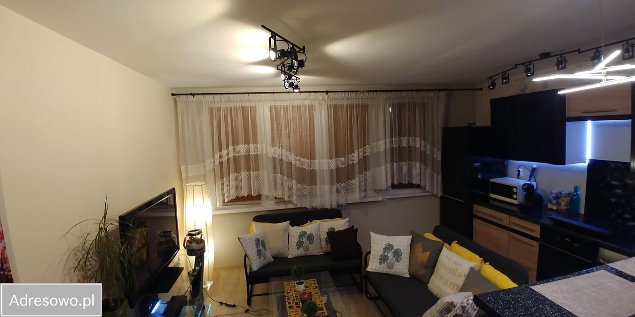 Mieszkanie 3-pokojowe Oleśnica, ul. Jana Matejki. Zdjęcie 1
