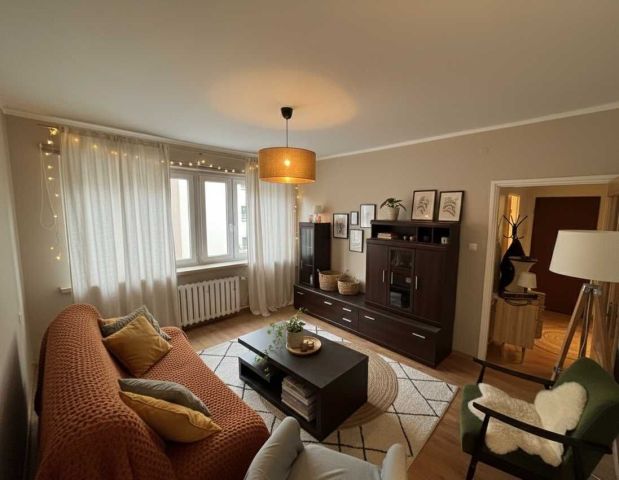 Mieszkanie 3-pokojowe Kędzierzyn-Koźle. Zdjęcie 1