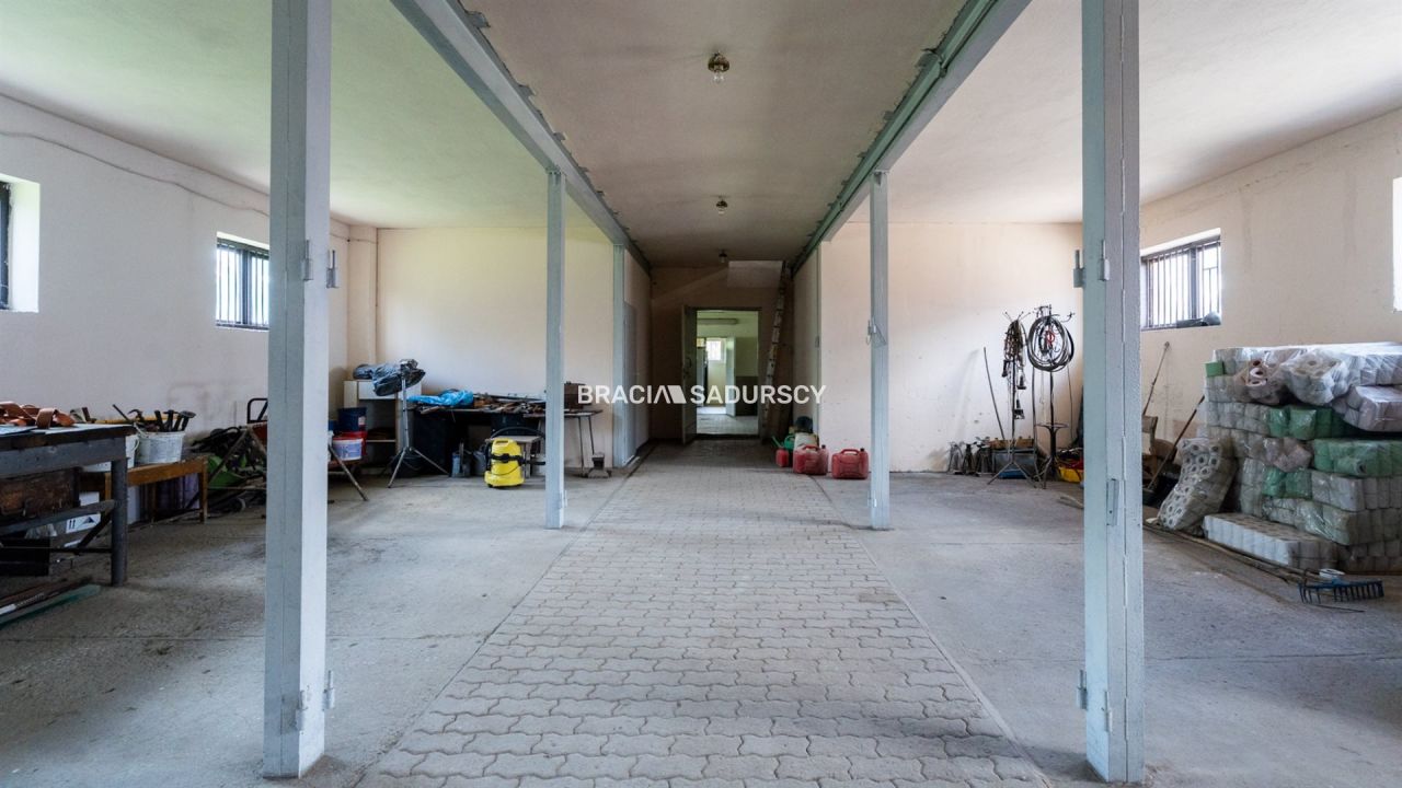 Lokal Kraków Nowa Huta, ul. Jeżynowa. Zdjęcie 22