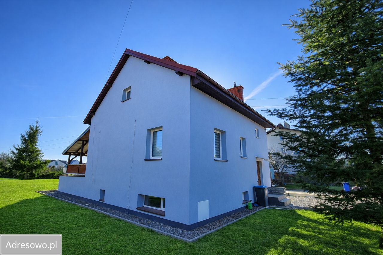 dom wolnostojący, 6 pokoi Kraków Skotniki, ul. Batalionów Chłopskich. Zdjęcie 1