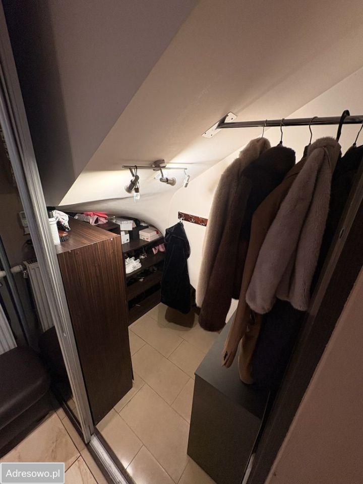 dom wolnostojący, 6 pokoi Łomianki. Zdjęcie 15