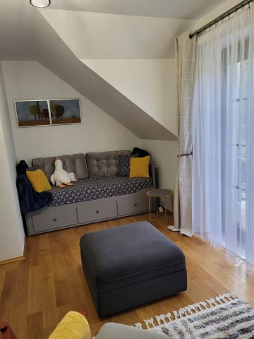 dom wolnostojący, 5 pokoi Binczarowa. Zdjęcie 33