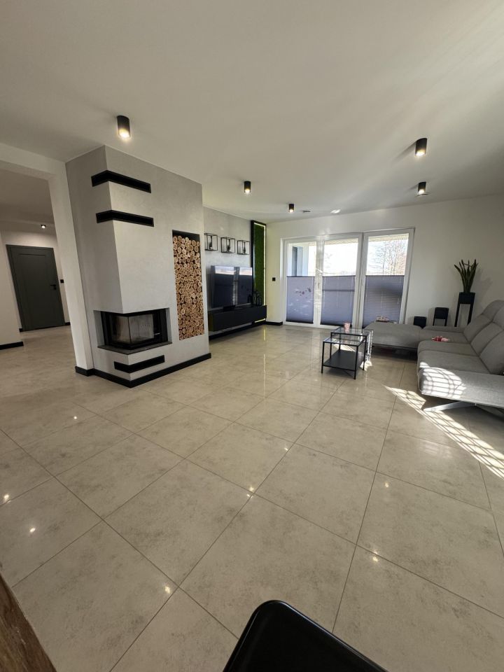 dom wolnostojący, 3 pokoje Komorów. Zdjęcie 9