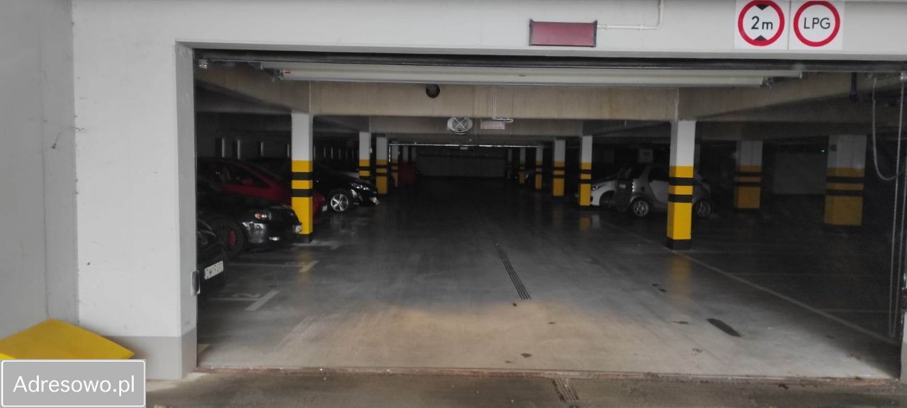 Garaż/miejsce parkingowe Wrocław Stabłowice, ul. Ananasowa
