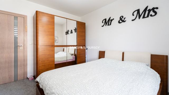 Mieszkanie 3-pokojowe Kraków Dębniki, ul. dr. Jana Piltza. Zdjęcie 12