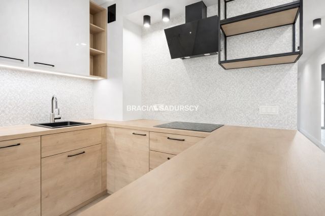 dom szeregowy, 4 pokoje Myślenice, ul. Zacisze. Zdjęcie 3