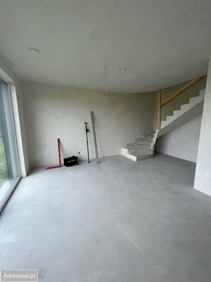 dom szeregowy, 3 pokoje Falenty Nowe. Zdjęcie 4