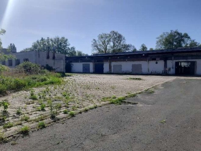 Hala/magazyn Lubliniec, ul. Powstańców Śląskich. Zdjęcie 3