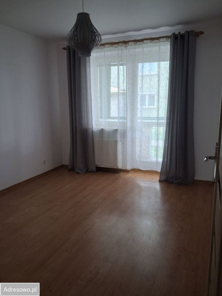 Mieszkanie 2-pokojowe Piastów, ul. Żbikowska. Zdjęcie 5