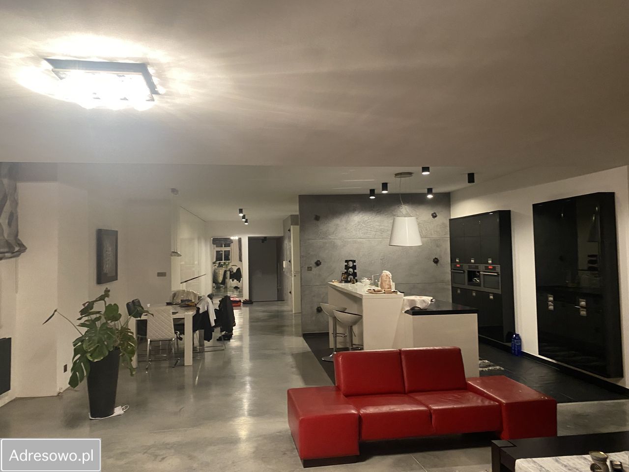 kamienica, 7 pokoi Jelenia Góra Centrum, ul. Marii Konopnickiej. Zdjęcie 10