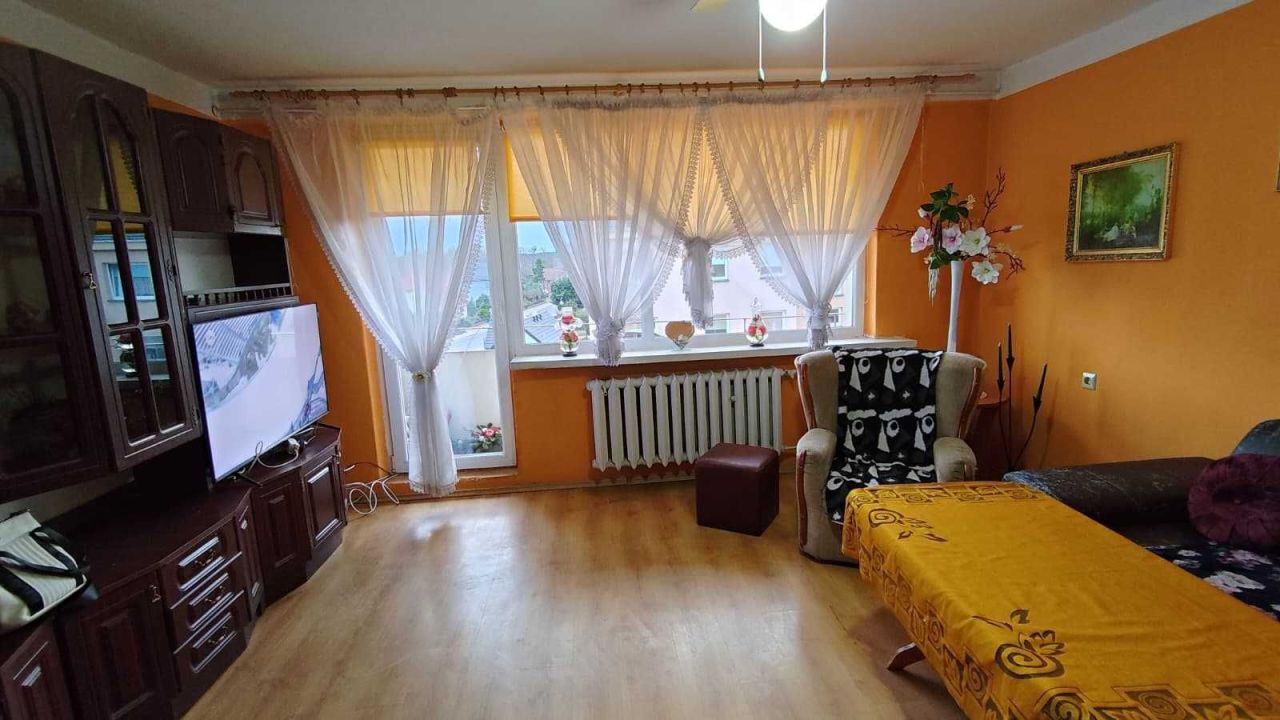 Mieszkanie 4-pokojowe Mąkoszyce. Zdjęcie 1