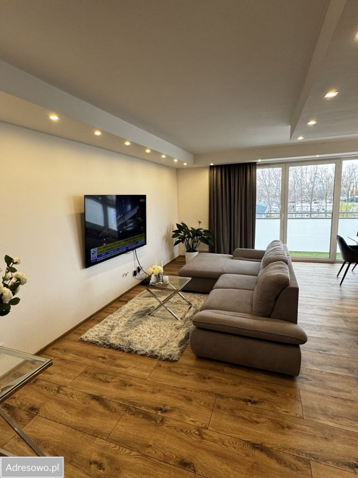 Mieszkanie 3-pokojowe Zielona Góra Centrum, ul. Anny Jagiellonki. Zdjęcie 3