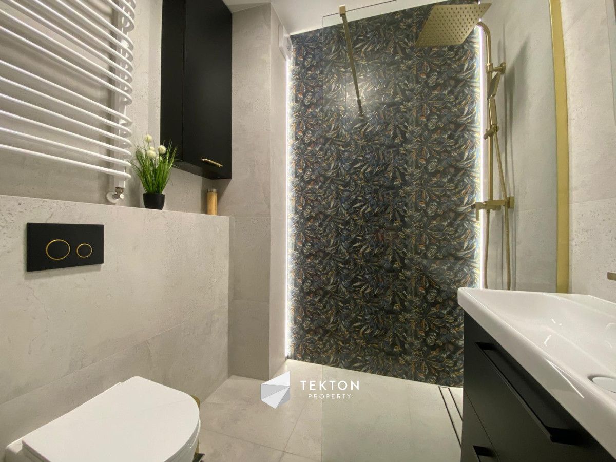 Mieszkanie 3-pokojowe Poznań Centrum, ul. Garbary. Zdjęcie 2