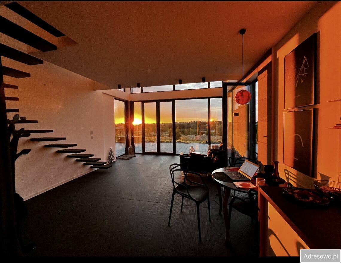 dom wolnostojący, 3 pokoje Sikórz. Zdjęcie 9