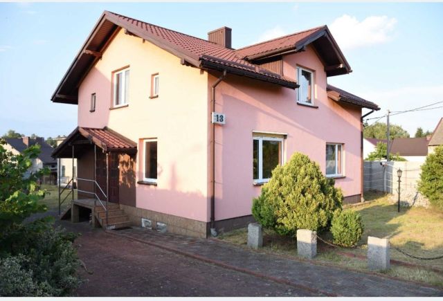 dom wolnostojący Boguchwałowice, ul. Mariana Buczka. Zdjęcie 1