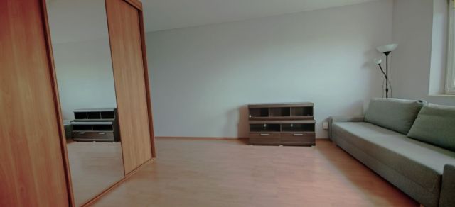 Mieszkanie 1-pokojowe Warszawa Praga, ul. Ostrobramska. Zdjęcie 2