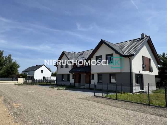 Mieszkanie 4-pokojowe Konin. Zdjęcie 20