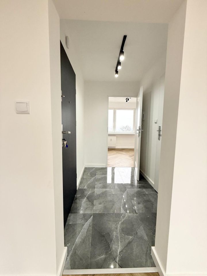 Mieszkanie 2-pokojowe Ostrowiec Świętokrzyski, os. Pułanki. Zdjęcie 5