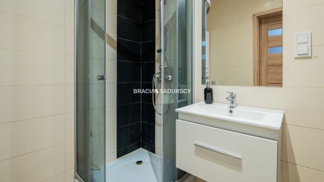 Mieszkanie 3-pokojowe Kraków Grzegórzki, ul. Grzegórzecka. Zdjęcie 16