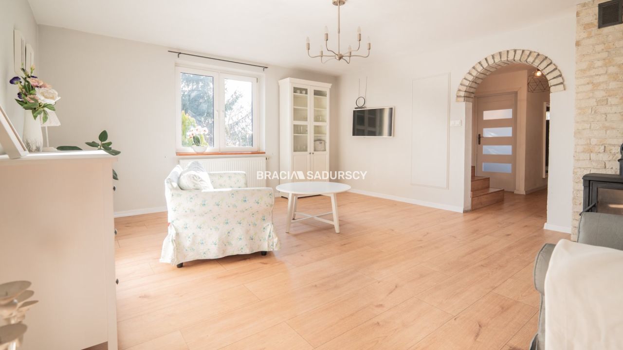 dom wolnostojący, 6 pokoi Gnatowice. Zdjęcie 3