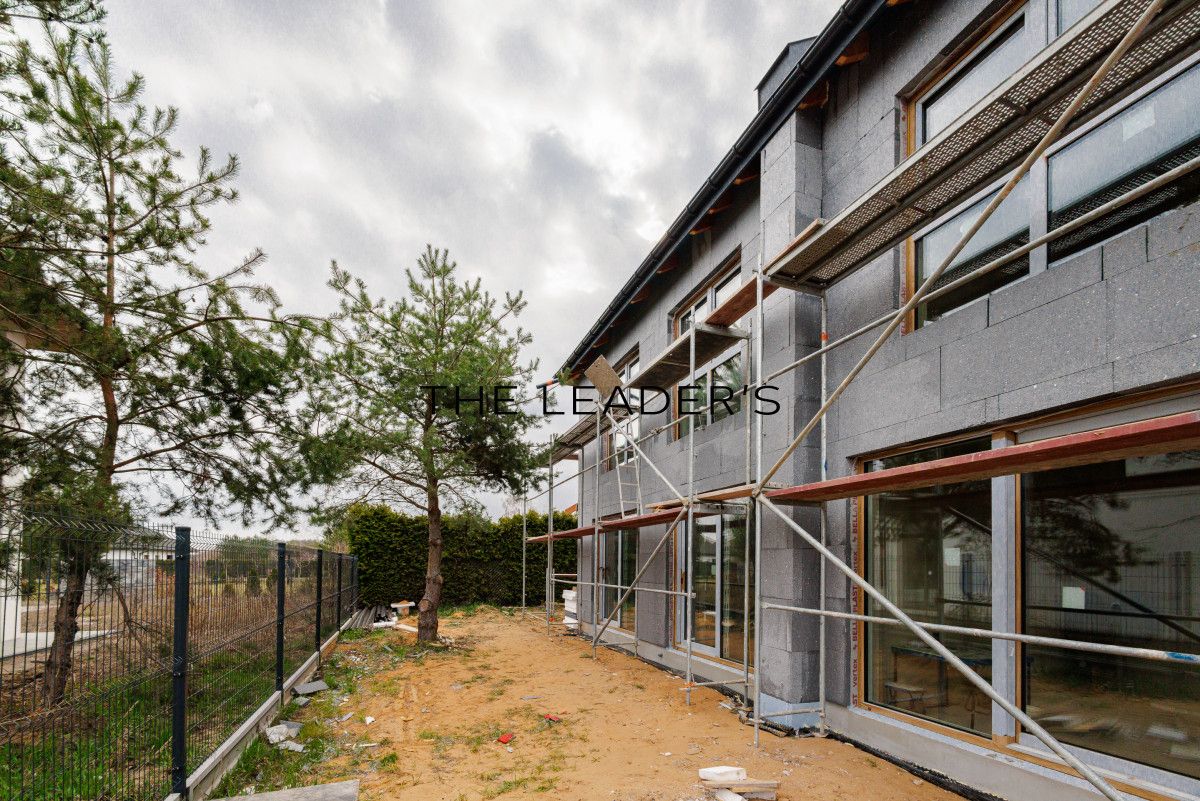 bliźniak, 4 pokoje Stanisławów Pierwszy, ul. Słoneczna. Zdjęcie 18