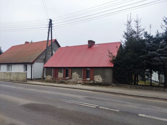 dom wolnostojący Bierzwnik, ul. Mickiewicza. Zdjęcie 1