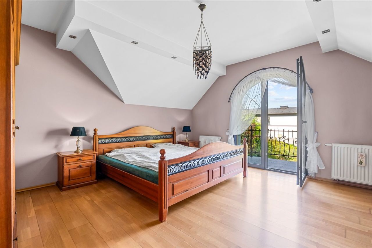dom wolnostojący, 5 pokoi Pisarzowice. Zdjęcie 15