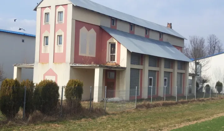 Nieruchomość komercyjna Zawada Resztówka