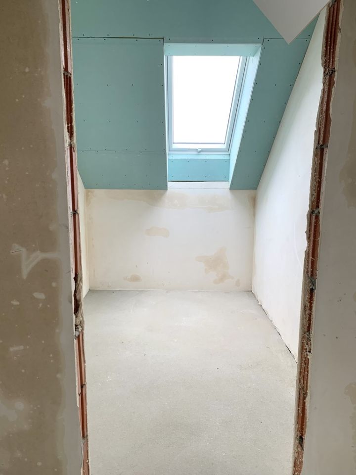 dom wolnostojący, 5 pokoi Borowa Góra. Zdjęcie 24