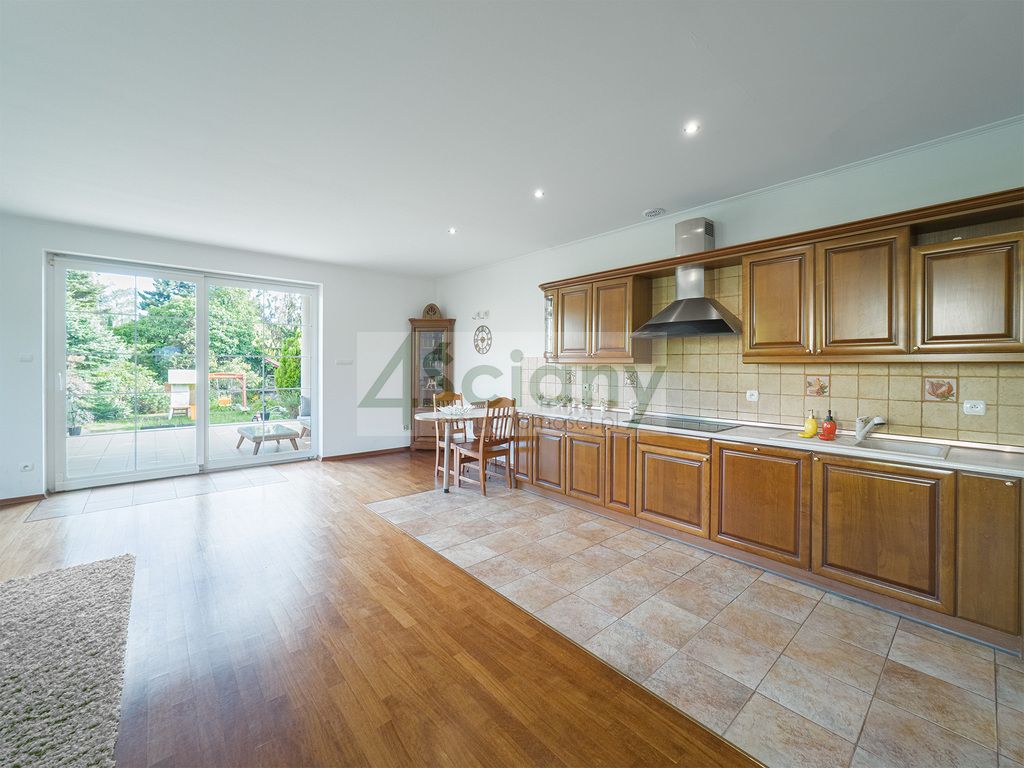 dom wolnostojący, 4 pokoje Piaseczno. Zdjęcie 4