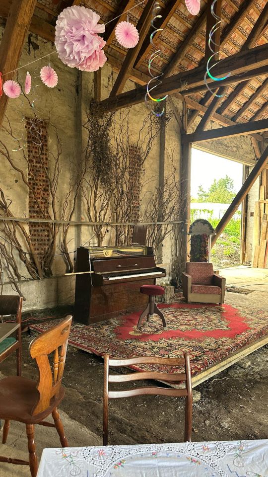 dom wolnostojący, 13 pokoi Ligota Wielka. Zdjęcie 11