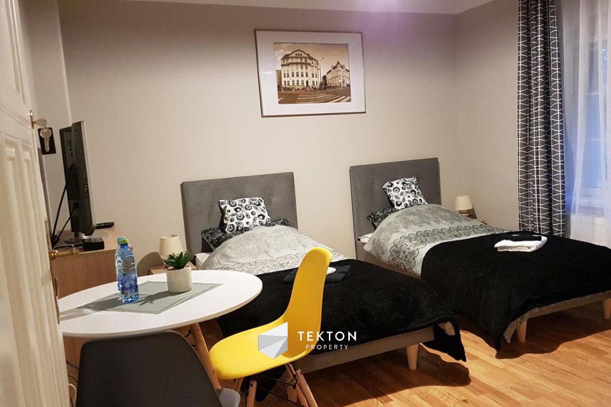 Mieszkanie 10-pokojowe Gniezno, ul. Poznańska. Zdjęcie 9