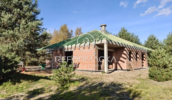 dom wolnostojący, 4 pokoje Pogwizdów