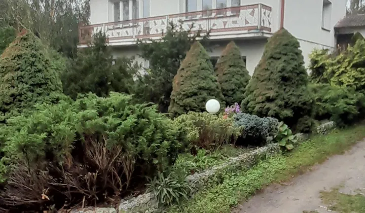 dom wolnostojący, 5 pokoi Mała Nieszawka, Szkolna