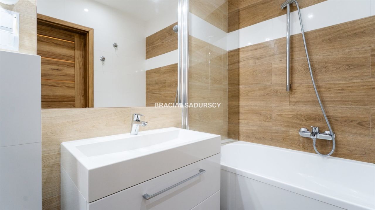 Mieszkanie 3-pokojowe Kraków Grzegórzki, ul. Bajeczna. Zdjęcie 18