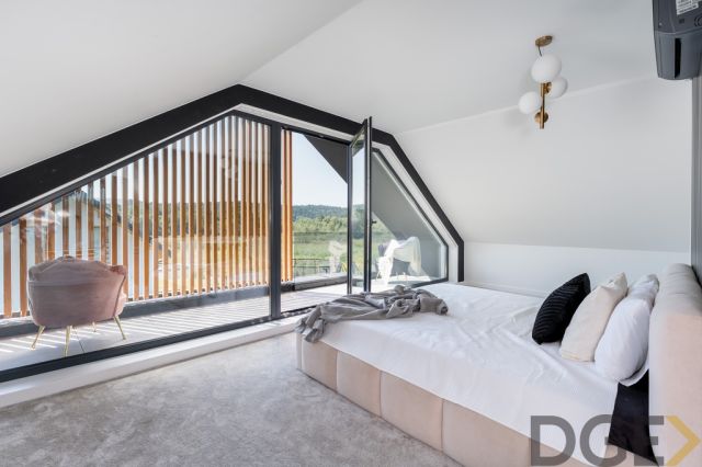 dom wolnostojący, 5 pokoi Zawada. Zdjęcie 7