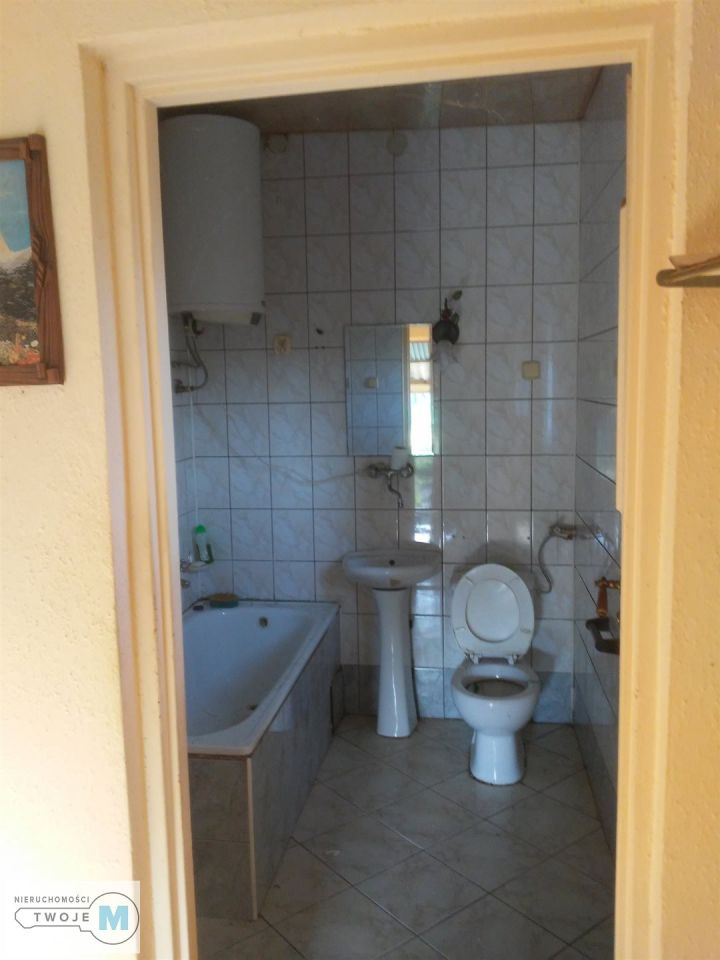 dom wolnostojący, 2 pokoje Ożarów. Zdjęcie 6