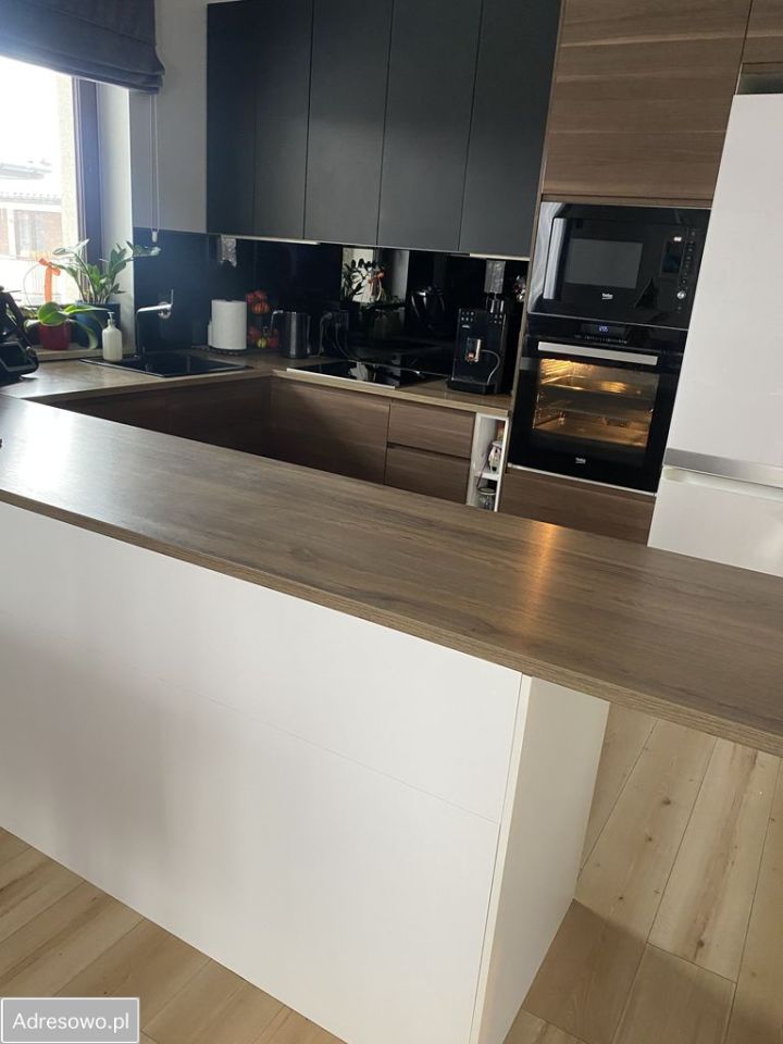 Mieszkanie 5-pokojowe Śledziejowice. Zdjęcie 10