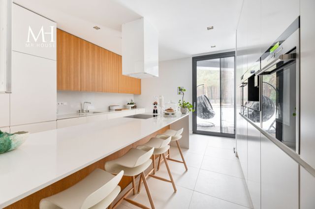 dom wolnostojący, 5 pokoi Pawłówek. Zdjęcie 9