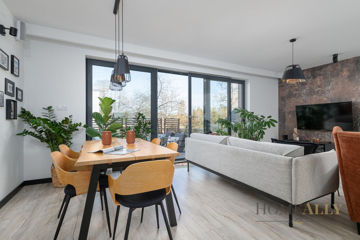 dom wolnostojący, 4 pokoje Zakościele. Zdjęcie 2