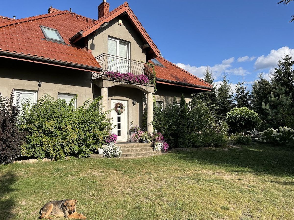 dom wolnostojący, 6 pokoi Aleksandrów Łódzki. Zdjęcie 1