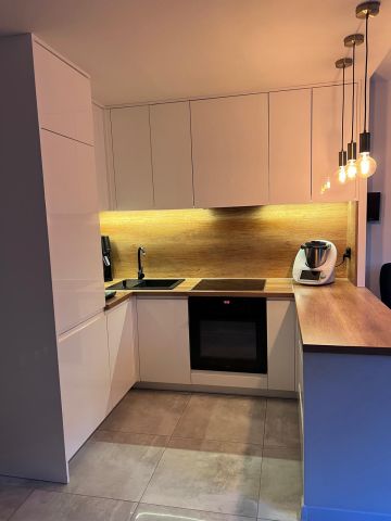 Mieszkanie 3-pokojowe Wałbrzych Piaskowa Góra, ul. Kornela Makuszyńskiego. Zdjęcie 1