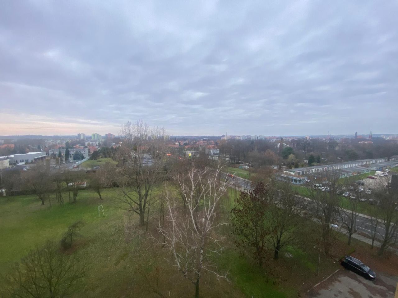 Mieszkanie 1-pokojowe Gliwice Trynek, ul. Młodych Patriotów. Zdjęcie 2