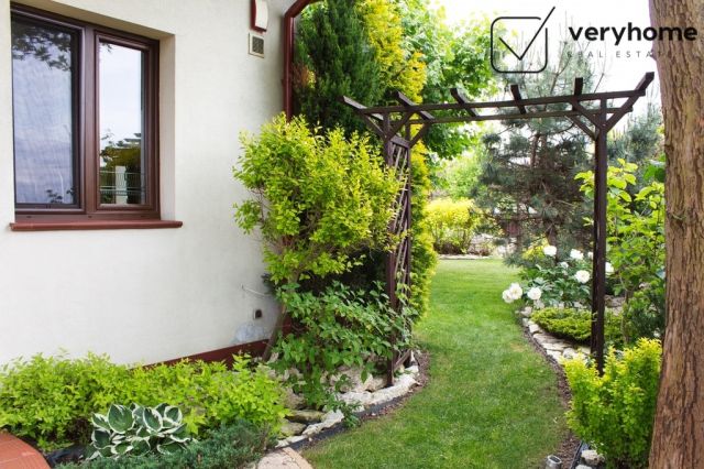 dom wolnostojący, 5 pokoi Wola Batorska. Zdjęcie 9