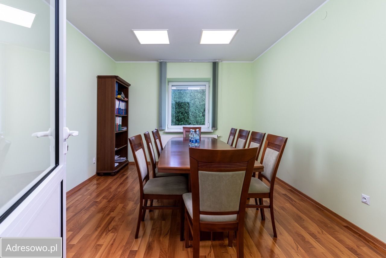 Hala/magazyn Targowisko. Zdjęcie 11