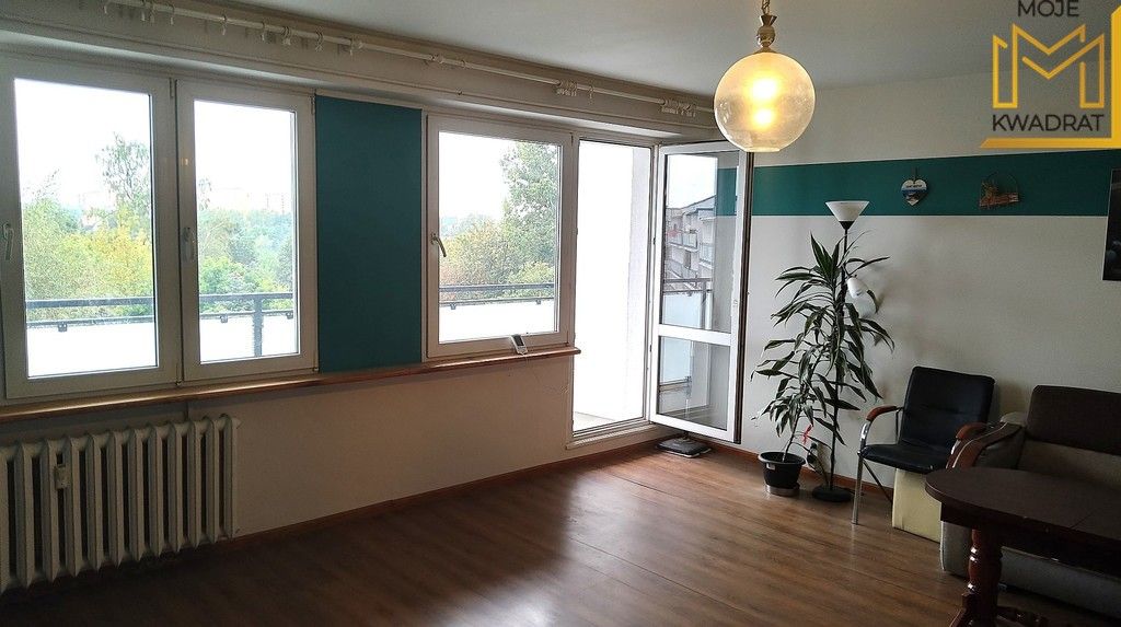 Mieszkanie 4-pokojowe Bełchatów, os. Okrzei. Zdjęcie 2