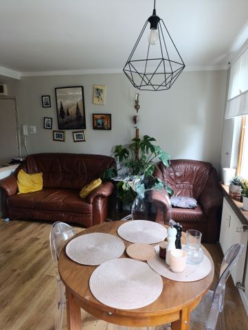 Mieszkanie 3-pokojowe Skawina. Zdjęcie 1