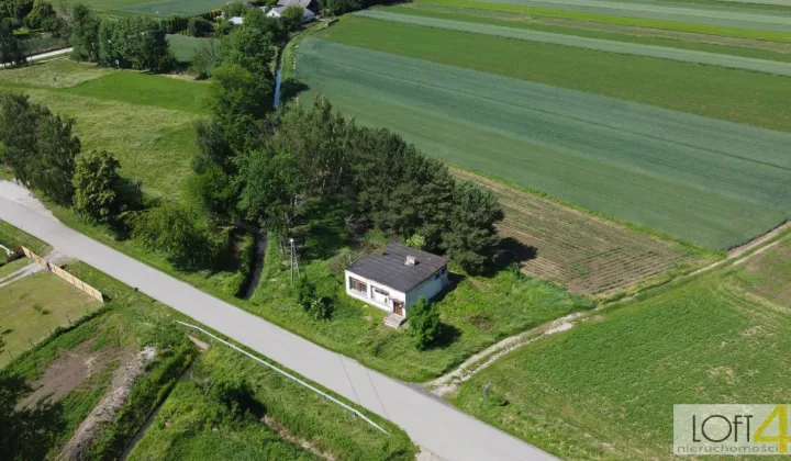 dom wolnostojący, 3 pokoje Podlipie