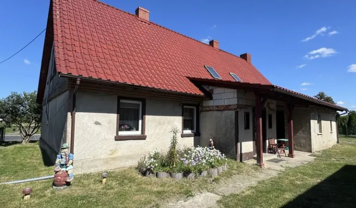 dom wolnostojący, 9 pokoi Kłębanowice